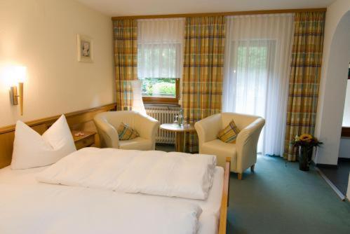 Hotel Garni Seebachstueble ทิทิเซ-นอยชตัดท์ ภายนอก รูปภาพ