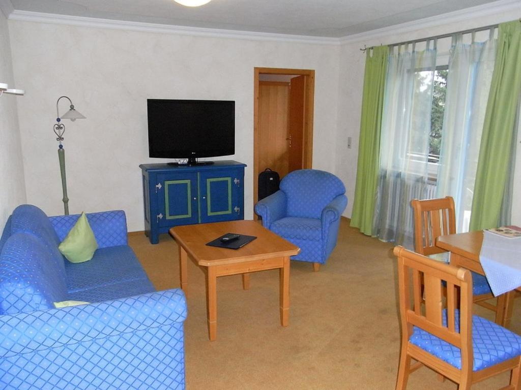 Hotel Garni Seebachstueble ทิทิเซ-นอยชตัดท์ ห้อง รูปภาพ